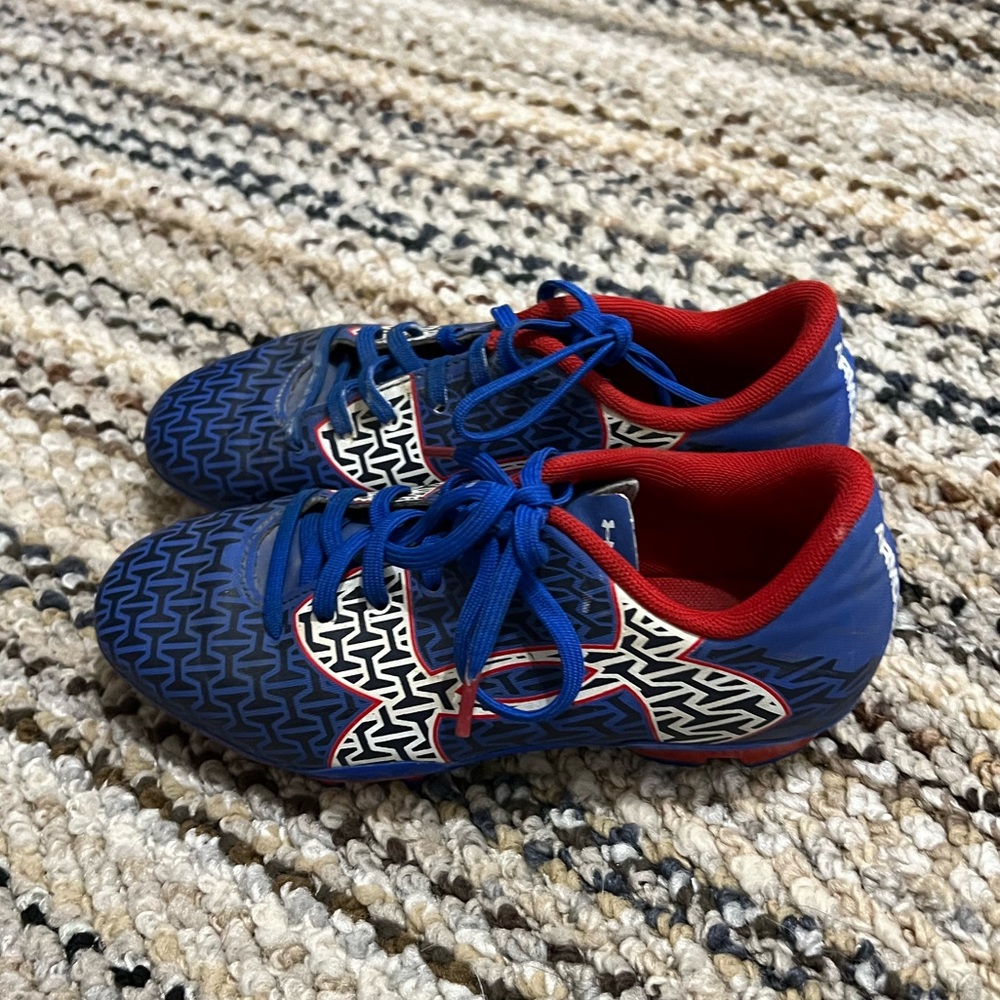 Under Armour red blue youth size 1 soccer cleats